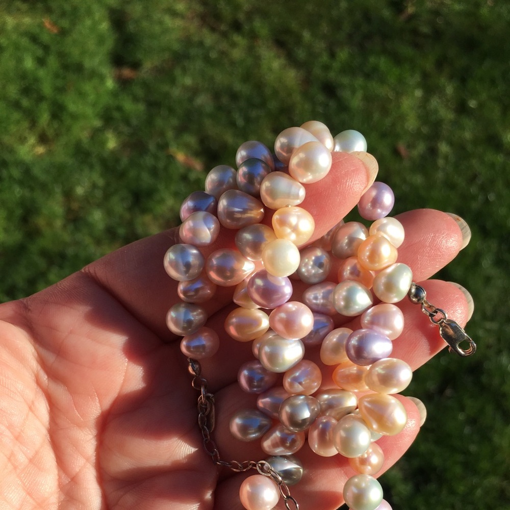 Multi-coloured teardrop freshwater Pearl Necklace - Picture 5 of 5